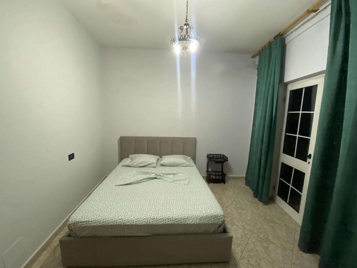 Tirana Apartment White Exterior foto